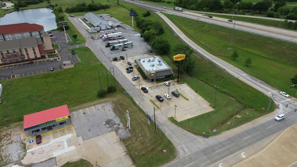 More Photos Of 4903 N Harrison St, Shawnee Restaurant For Sale