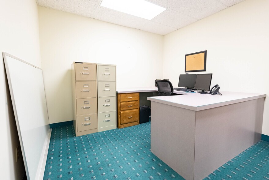 More Photos Of 4132 Elida Rd, Lima Medical For Sale