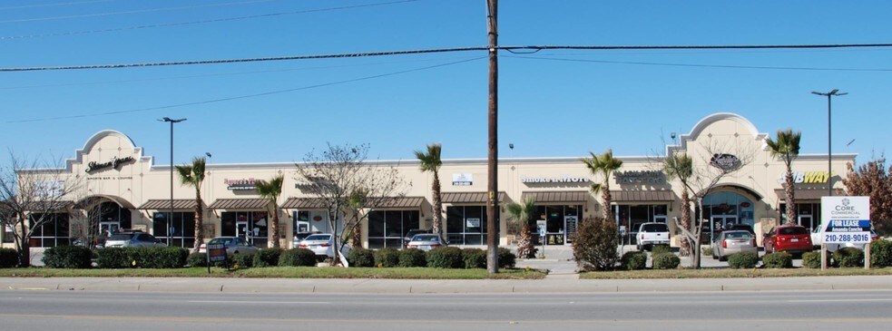 More Photos Of 6422 Babcock Rd, San Antonio Freestanding For Lease