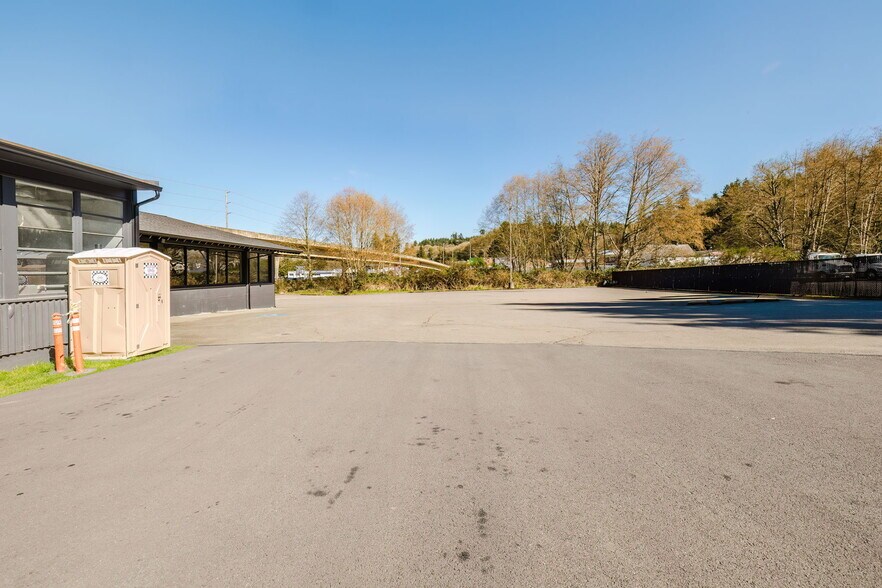 More Photos Of 3649 Frontage Rd, Port Orchard Office For Lease