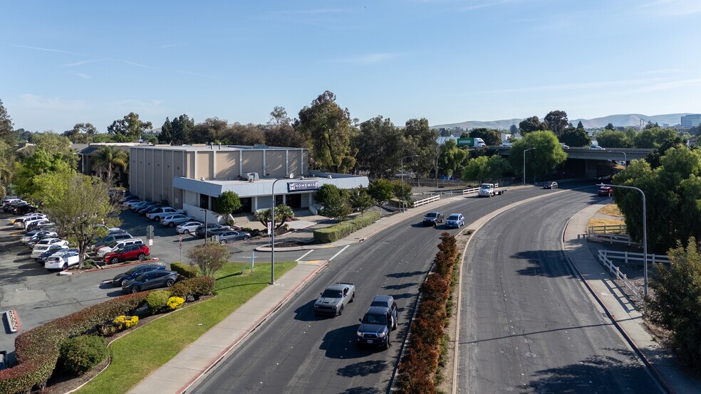 Primary Photo Of 1505 Willow Pass Rd, Concord Warehouse For Sale
