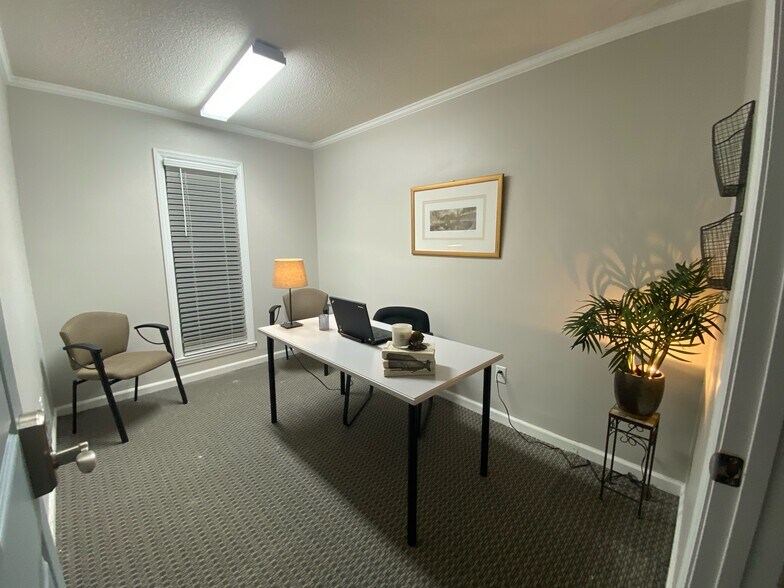 More Photos Of 2922 Audrey Dr, Gastonia Office For Lease