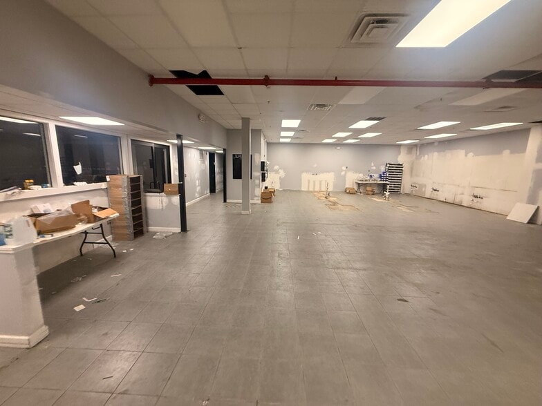 More Photos Of 230 Marion Ave, Linden Research And Development For Sale