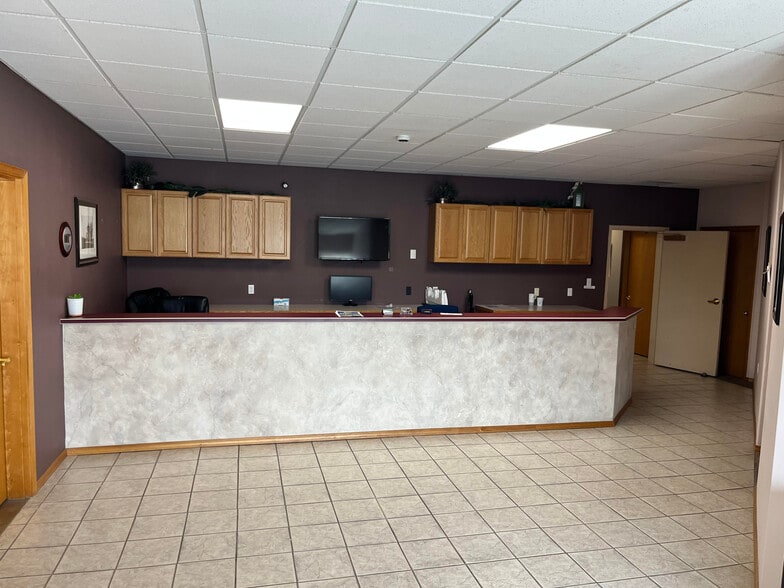 More Photos Of 1846 Terminal Dr, Richland Flex For Sale