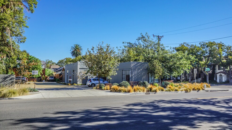 More Photos Of 613 E Santa Ana Blvd, Santa Ana Storefront Retail Residential For Lease