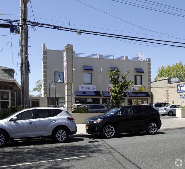 More Photos Of 2447-2451 Eastchester Rd, Bronx Medical For Lease