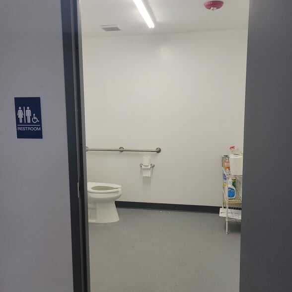 More Photos Of 1035 17th Ave, Santa Cruz Warehouse For Sale