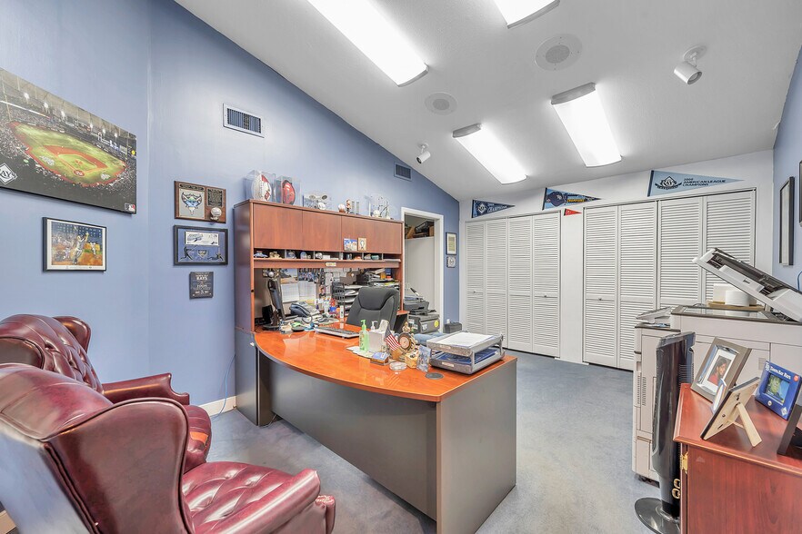 More Photos Of 8200 Seminole Blvd, Seminole Medical For Lease