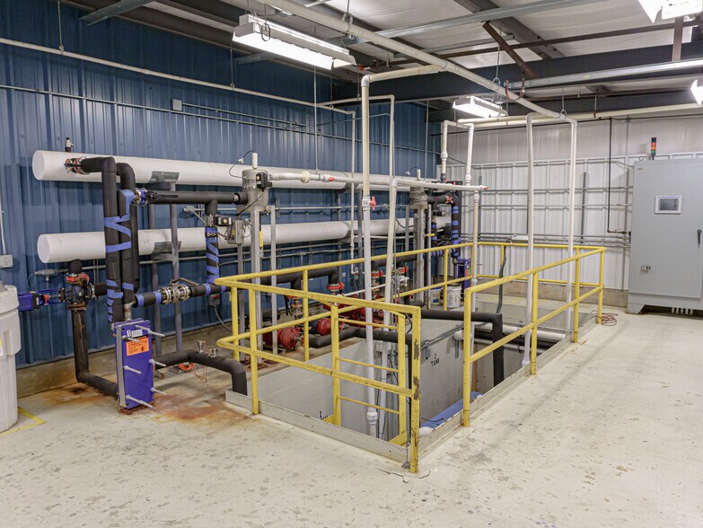 More Photos Of 7300 Regency Rd, Marshall Warehouse For Sale