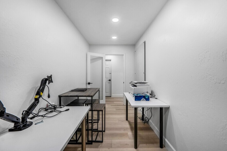 More Photos Of 50 W Main Ave, Morgan Hill Office Residential For Lease