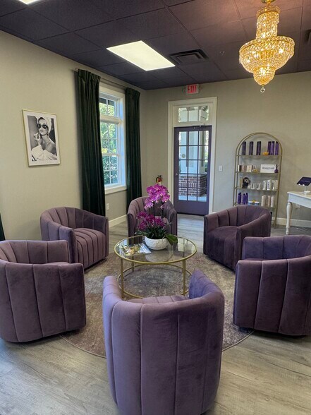 More Photos Of 14 Oak Forest Rd, Bluffton Medical For Sale