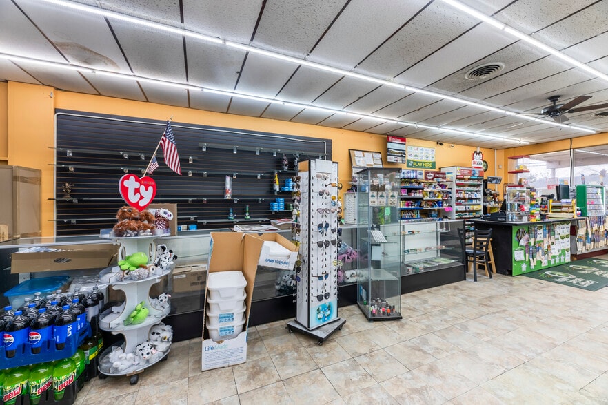 More Photos Of 234 Old Stage Rd, East Brunswick General Retail For Sale