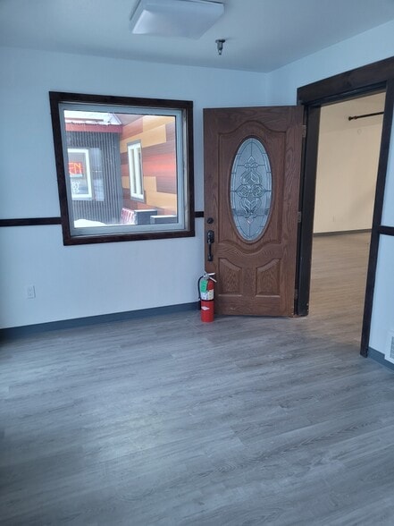 More Photos Of 910 Old Steese Hwy, Fairbanks General Retail For Lease