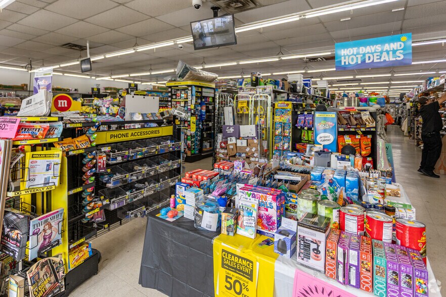 More Photos Of 7006 Cumberland Gap Pky, Harrogate General Retail For Sale