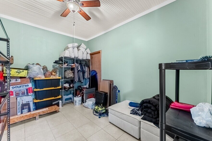 More Photos Of 2716 Riverview Dr, Melbourne Apartments For Sale