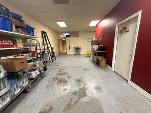 More Photos Of 4017-4019 W 63rd St, Chicago Storefront For Sale