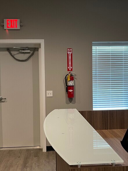 More Photos Of 921 Old Still Road, Woodbine Manufacturing For Sale