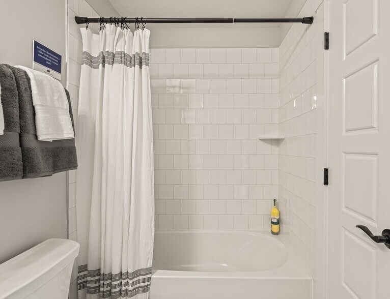 More Photos Of 1007 Blackthorn Ln, Durham Apartments For Sale