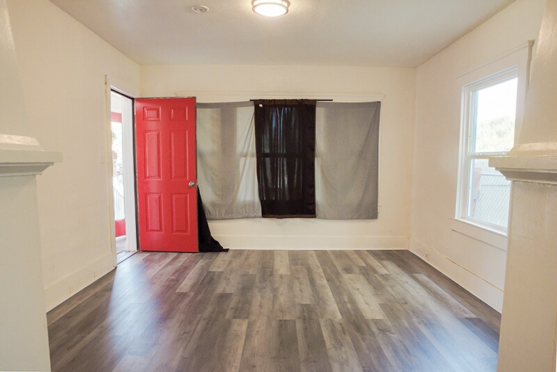 More Photos Of 20 3rd St, Marysville Apartments For Sale