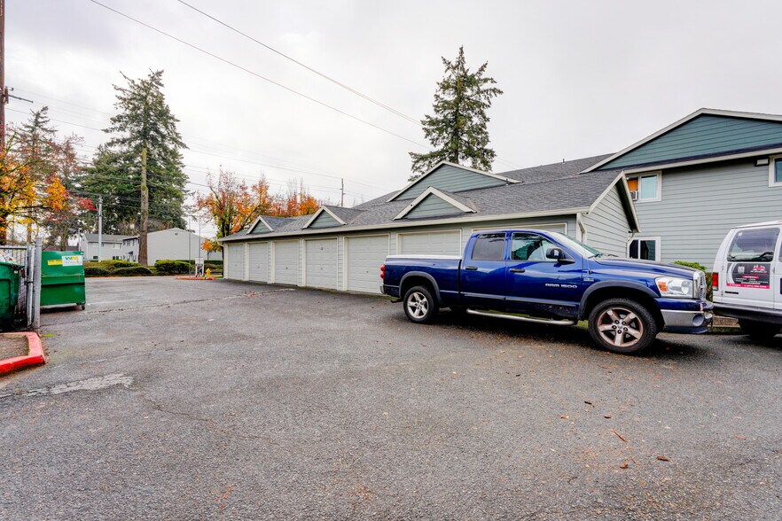 More Photos Of 16405 E Burnside St, Portland Apartments For Sale