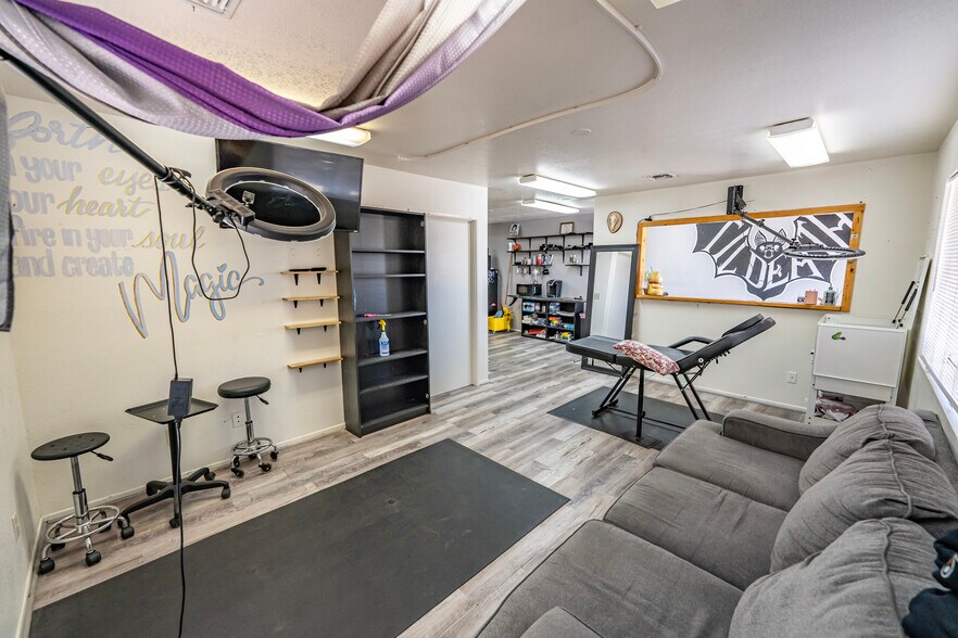 More Photos Of 4120 AZ-68, Golden Valley Warehouse For Sale