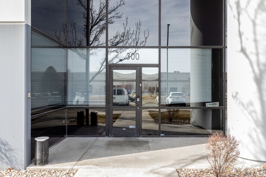 More Photos Of 1414 Gladiola St, Salt Lake City Distribution For Lease