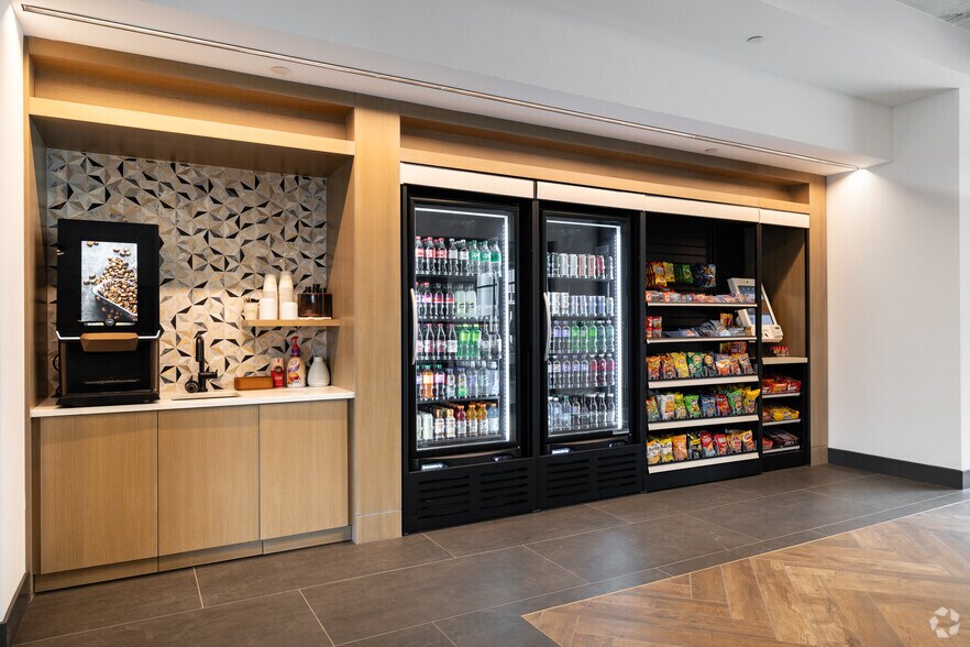 More Photos Of The Shoppes on Central Avenue, Clayton Apartments For Lease