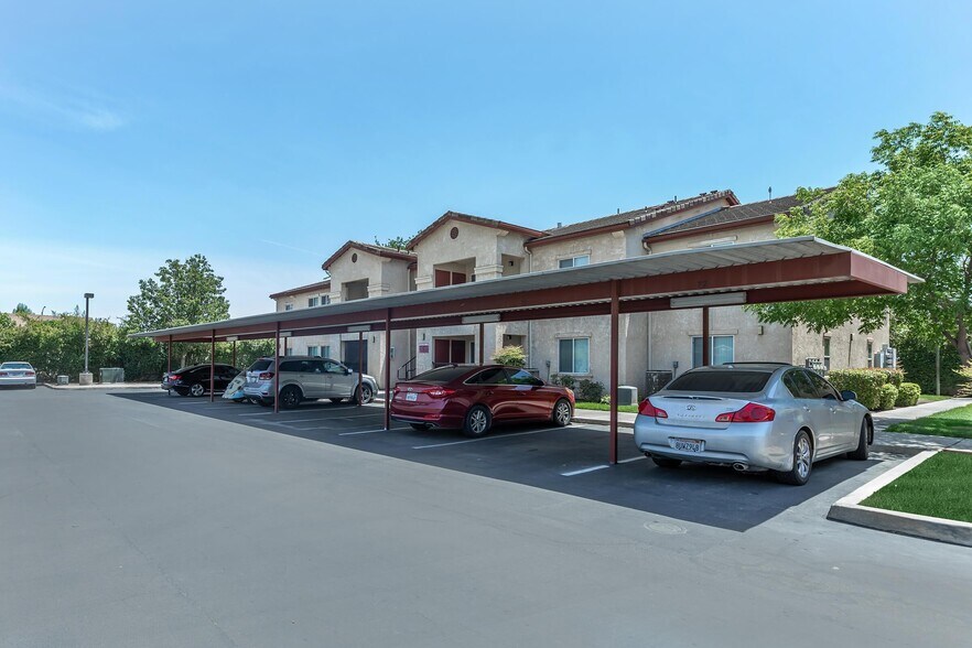 More Photos Of 338 Sherwood Way, Madera Apartments For Sale