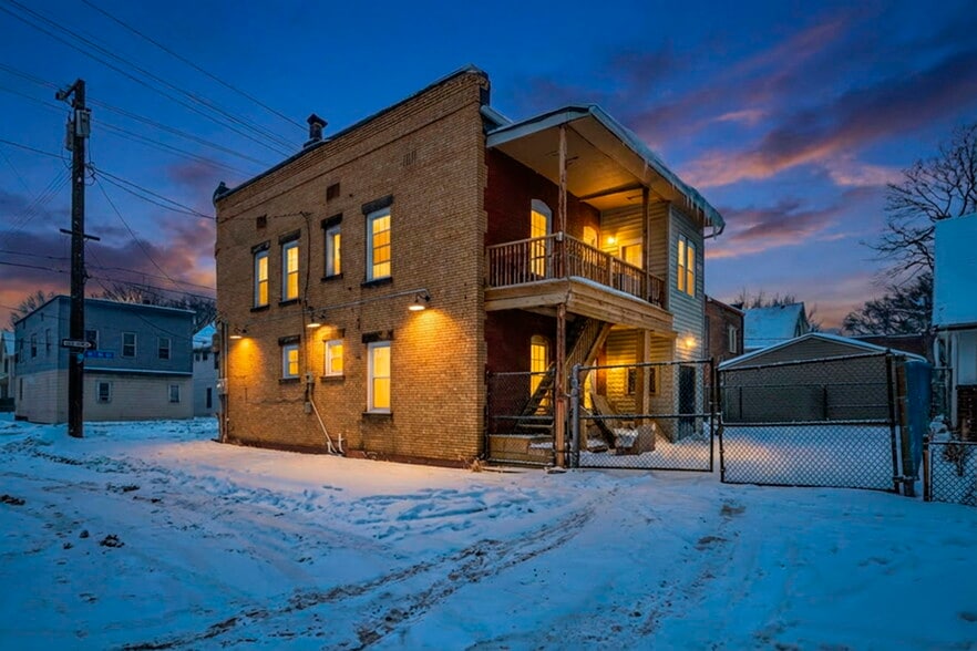 More Photos Of 3471 W 41st St, Cleveland Storefront Retail Residential For Sale