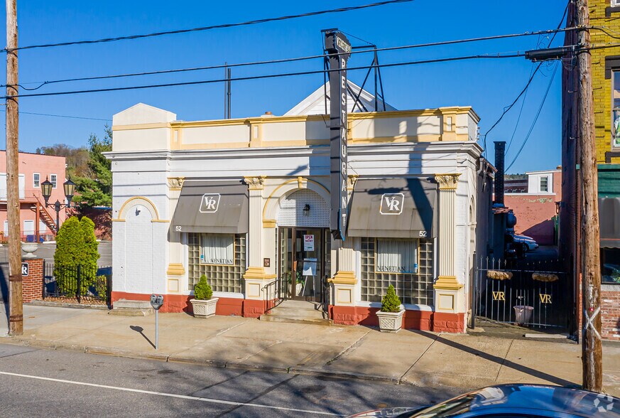 More Photos Of 50-52 E Main St, Torrington Restaurant For Lease