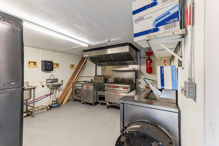 More Photos Of 400 Main st, Ouray Restaurant For Lease