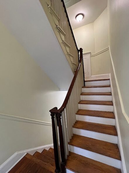 More Photos Of 817 N Howard St, Baltimore Storefront Retail Office For Sale