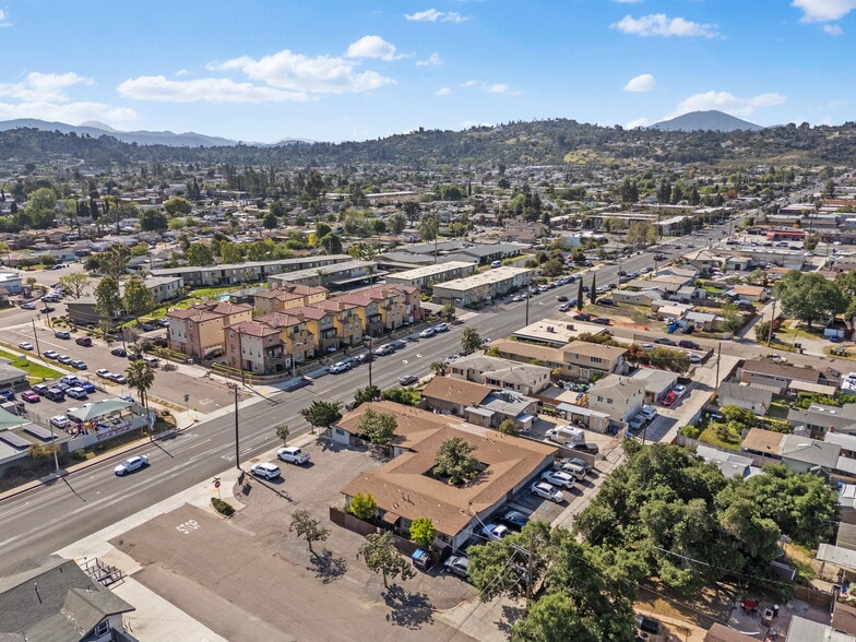 More Photos Of 504-514 S Magnolia Ave, El Cajon Medical For Sale