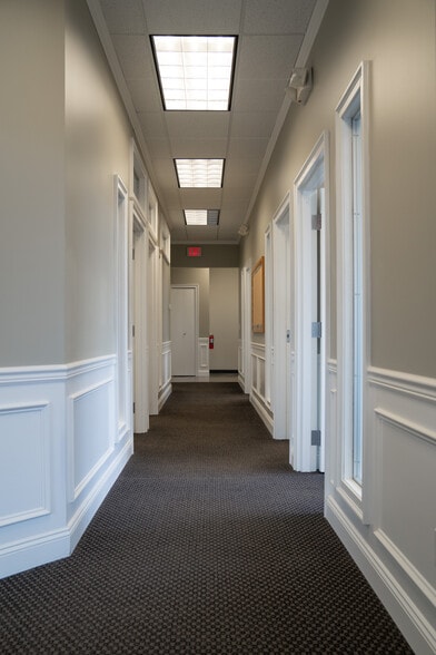 More Photos Of 31320 solon Rd, Solon Office For Sale