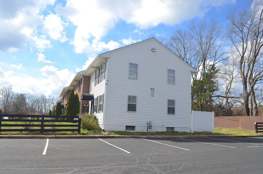 More Photos Of tazwell drive, Louisville Multifamily For Sale