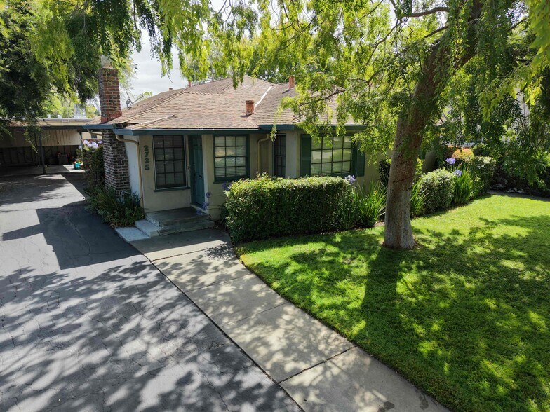Primary Photo Of 2729 Byron St, Palo Alto Multifamily For Sale