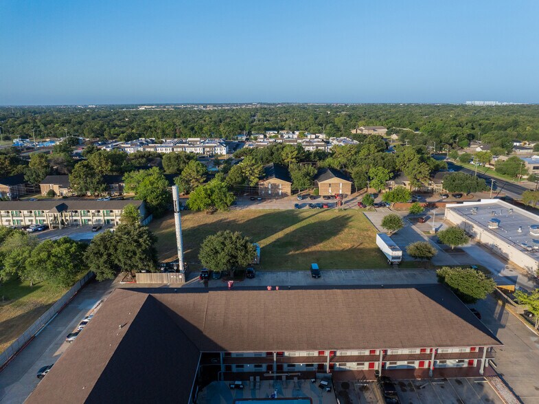 More Photos Of 2504 Texas Ave S, College Station Land For Sale