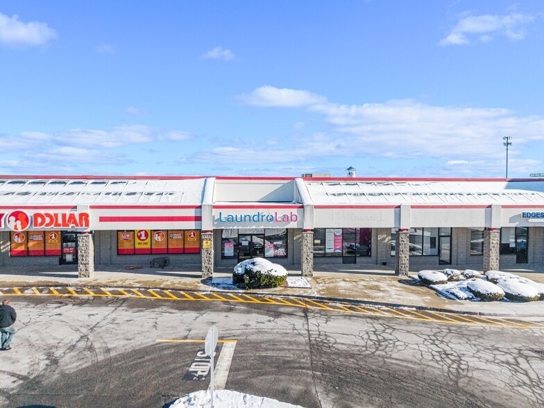 More Photos Of 950 Kings Hwy, New Bedford Storefront For Lease