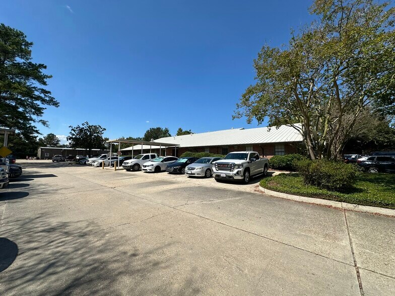 More Photos Of 2822 Oneal Ln, Baton Rouge Office For Sale