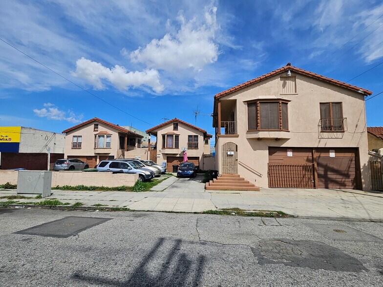 More Photos Of 6836 Crenshaw Blvd, Los Angeles General Retail For Sale