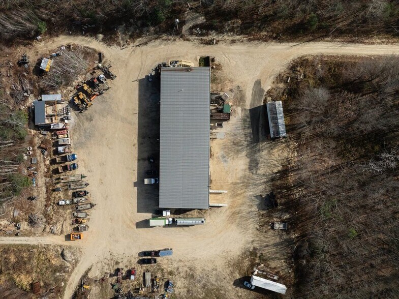 More Photos Of 66 Andrews Rd, Biddeford Warehouse For Sale