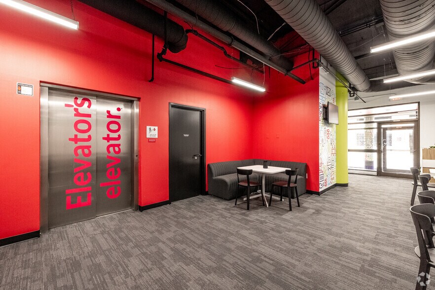 More Photos Of 204 12th St, Des Moines Coworking Space