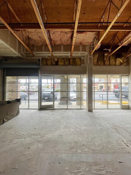 More Photos Of 1784-1930 Erringer Rd, Simi Valley Unknown For Lease