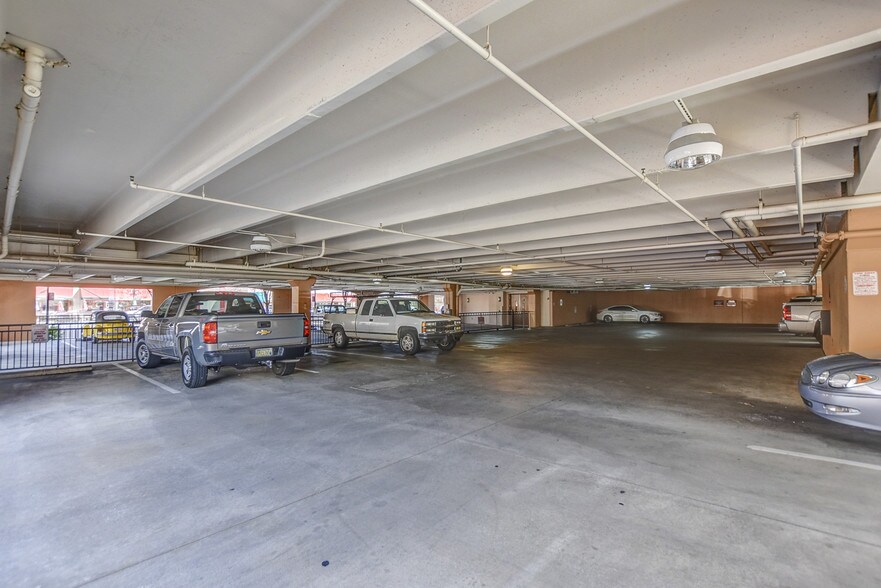 More Photos Of 325 W Gurley St, Prescott Office For Sale