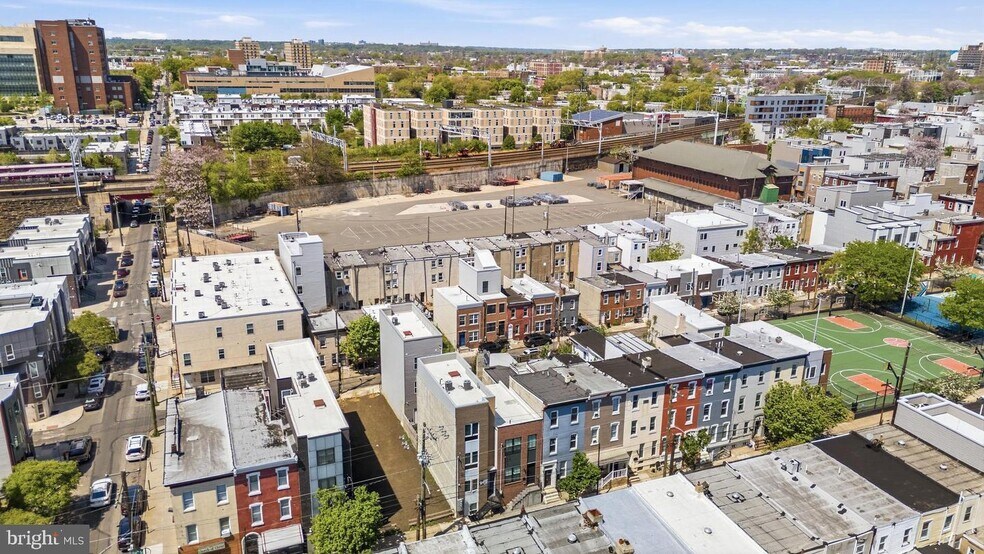More Photos Of 2010 N 8th St, Philadelphia Apartments For Sale