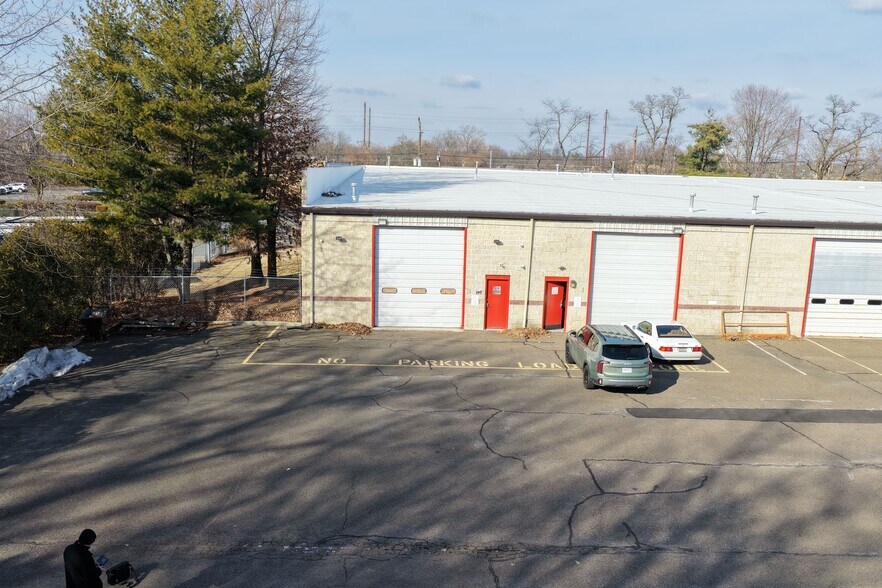 Primary Photo Of 2101 E State St, Hamilton Warehouse For Lease