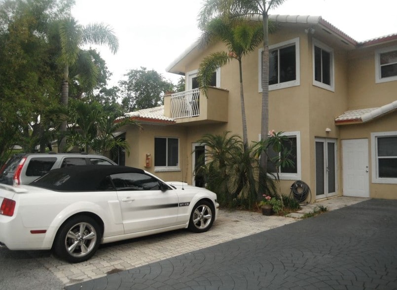 More Photos Of 749 NE 16th Ave, Fort Lauderdale Apartments For Sale