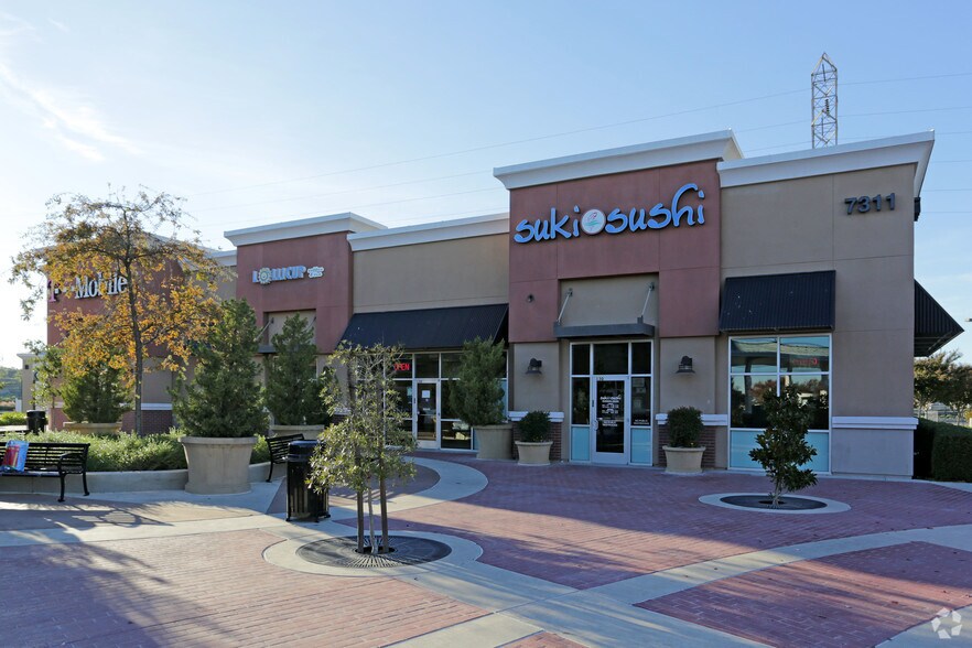 More Photos Of 7431 W Stockton Blvd, Sacramento Freestanding For Lease