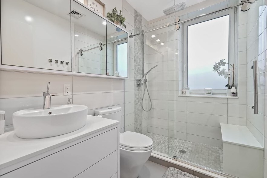 More Photos Of 78-04 67th Dr, Middle Village Storefront Retail Office For Sale