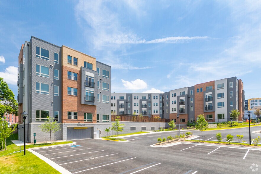 More Photos Of 4100 Rhode Island Ave, Brentwood Apartments For Lease